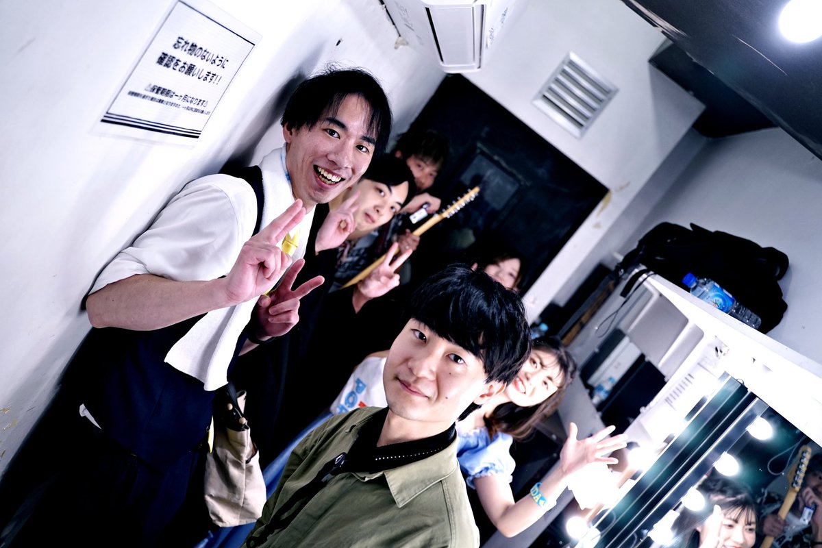 popurasu's tweet photo. 改めて昨日はポプラス+主催ライブ『君が好きだ！』にご参加頂きありがとうございました✨

最高に楽しい夜になりました😎
そして新曲『君が好きだ！』ついに初披露でした✨
ポプラス+はここから来年5周年に向けて突っ走っていきますので応援してねꉂꉂ📣

撮影📸 京太郎さん(@kyotaro_photo ) https://t.co/mlwGCC3KNy