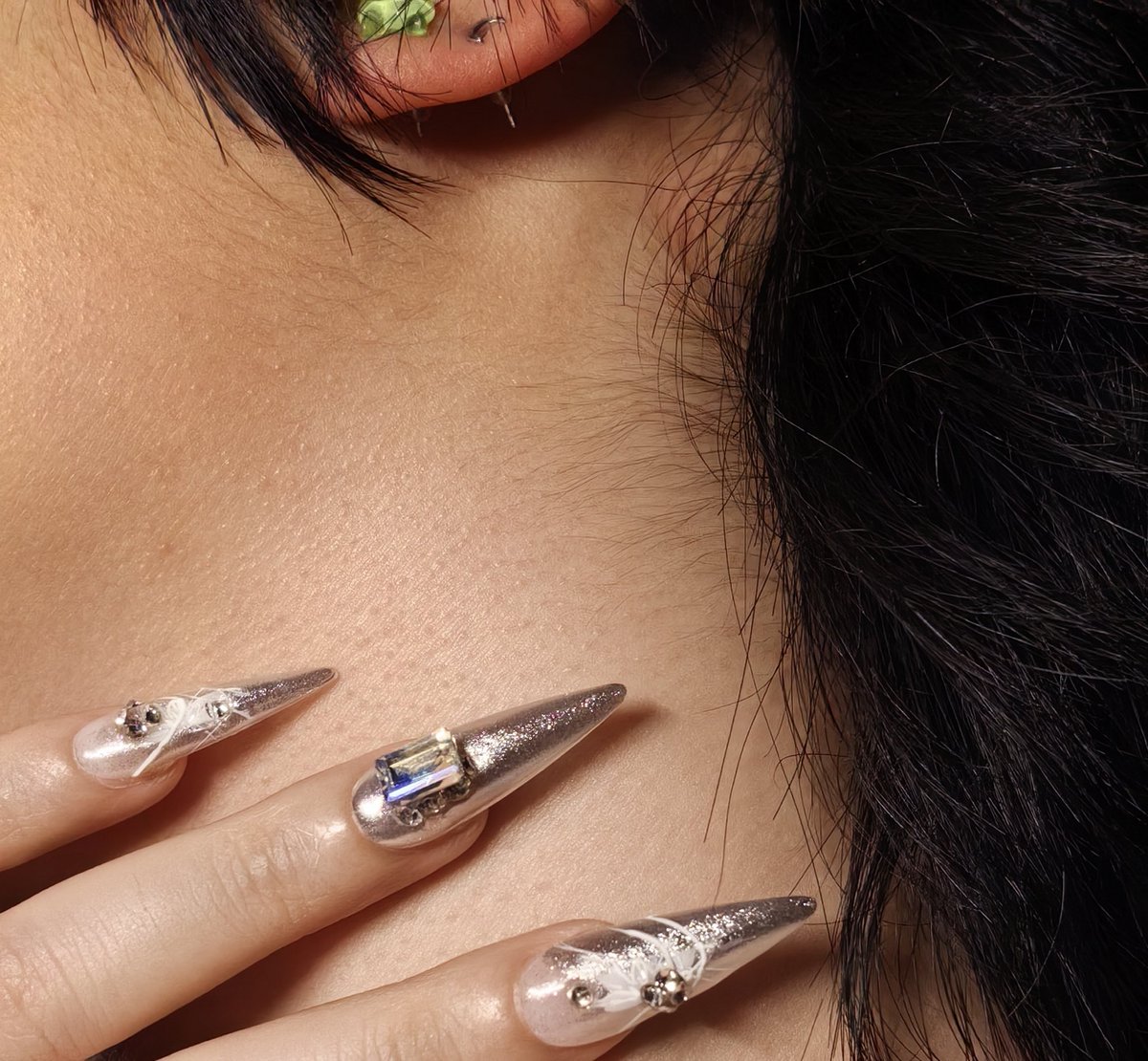 喜欢长尖。掐妹的脖子很有观赏性