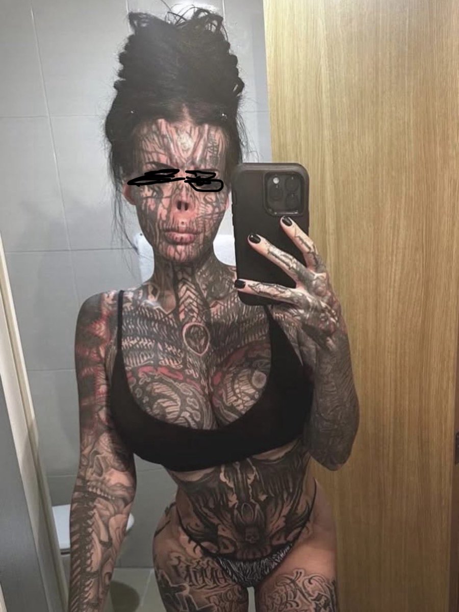 Zine_Scene_'s tweet photo. Many women get addicted to tattoos these days, yet wonder why they are viewed as unattractive. Women need to know, a woman that has zero tattoos is more attractive than any tattoo’d woman (they make a woman look masculine). #Reptillian #BodyMutilation #Damage https://t.co/jDPeQmL15Q