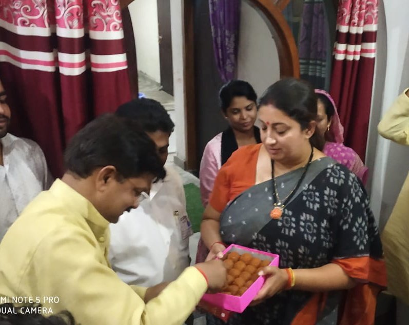 अमेठी की पूर्व सांसद ,पूर्व केंद्रीय मंत्री,दीदी <a href="/smritiirani/">Smriti Z Irani</a> जी को जन्मदिन की हार्दिक शुभकामनाएं।
ईश्वर से आपके उत्तम स्वास्थ्य, दीर्घायु होनेऔर मंगलमय जीवन की प्रार्थना है।