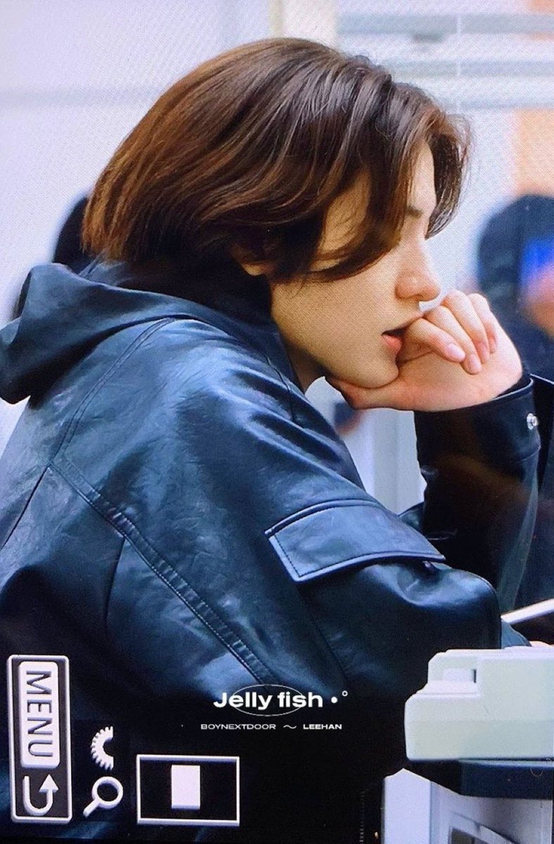 tsshhi's tweet photo. 이 사진 느낌이 너무 너무 조음…./// https://t.co/BIHLzfKi3W