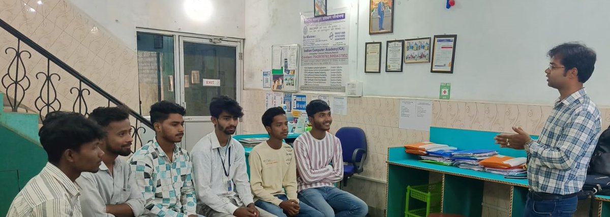 ICApithoria's tweet image. Rashtriya Computer Prashikshan Pariyojna (RCPP 401) at Indian Computer Academy, Pithoria, empowers students with top-tier computer education, shaping bright futures. Join us today for career growth and success! #RCPP#icapithoria"