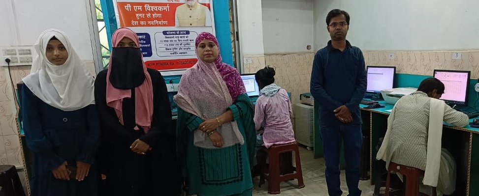 ICApithoria's tweet image. भारतीय कंप्यूटर अकादमी, पिठोरिया में राष्ट्रीय कंप्यूटर प्रशिक्षण परियोजना (RCPP 401) छात्रों को उच्च स्तरीय कंप्यूटर शिक्षा प्रदान करती है, जिससे उनका भविष्य उज्ज्वल बनता है। करियर विकास और सफलता के लिए आज ही हमसे जुड़ें! #RCPP##icapithoria