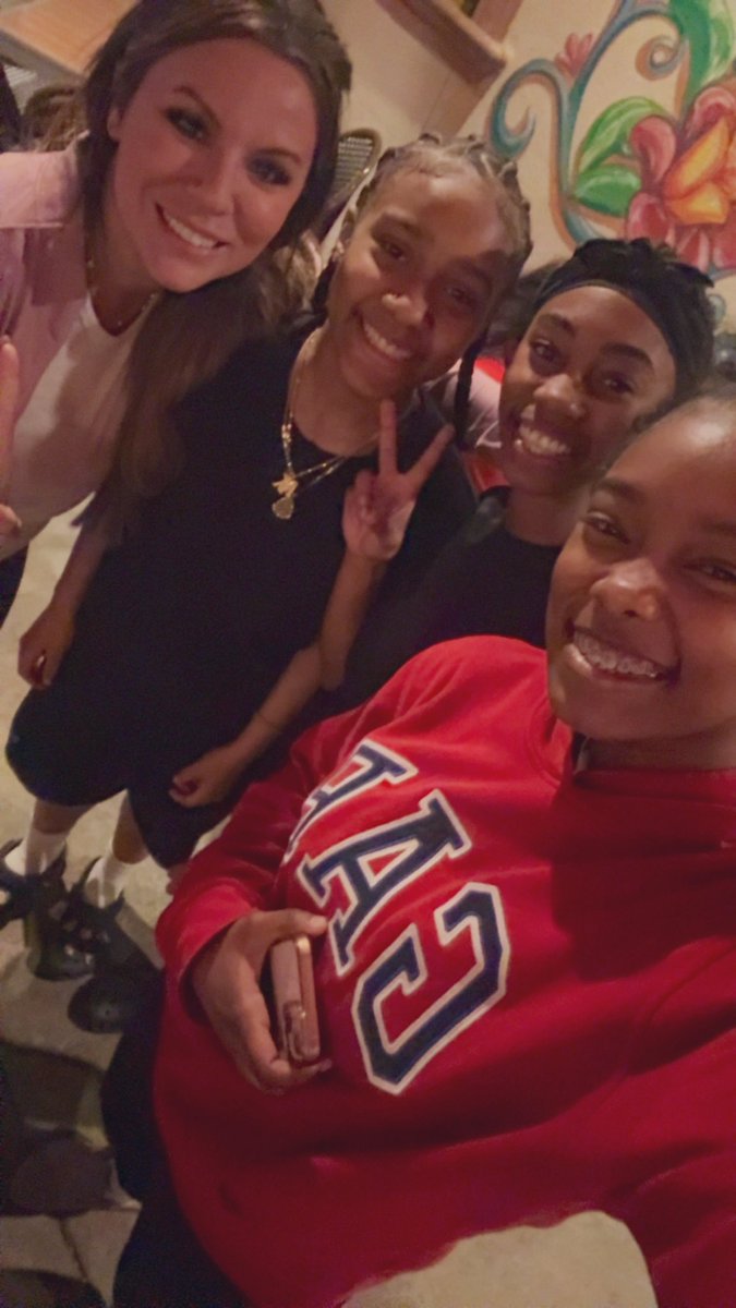 Amber Mathurin (@coach_mathurin) on Twitter photo Dinner with my Kansas hoopers!!!
Great job girls….. <a href="/CyFairOklahoma/">CyFair Elite Oklahoma</a>
<a href="/AuhmariG/">Auhmari Gary</a> <a href="/JaniahCathey28/">Janiah Cathey</a> <a href="/Brownsakirra28/">Sakirra Brown</a> Dinner with my Kansas hoopers!!!
Great job girls….. <a href="/CyFairOklahoma/">CyFair Elite Oklahoma</a>
<a href="/AuhmariG/">Auhmari Gary</a> <a href="/JaniahCathey28/">Janiah Cathey</a> <a href="/Brownsakirra28/">Sakirra Brown</a>