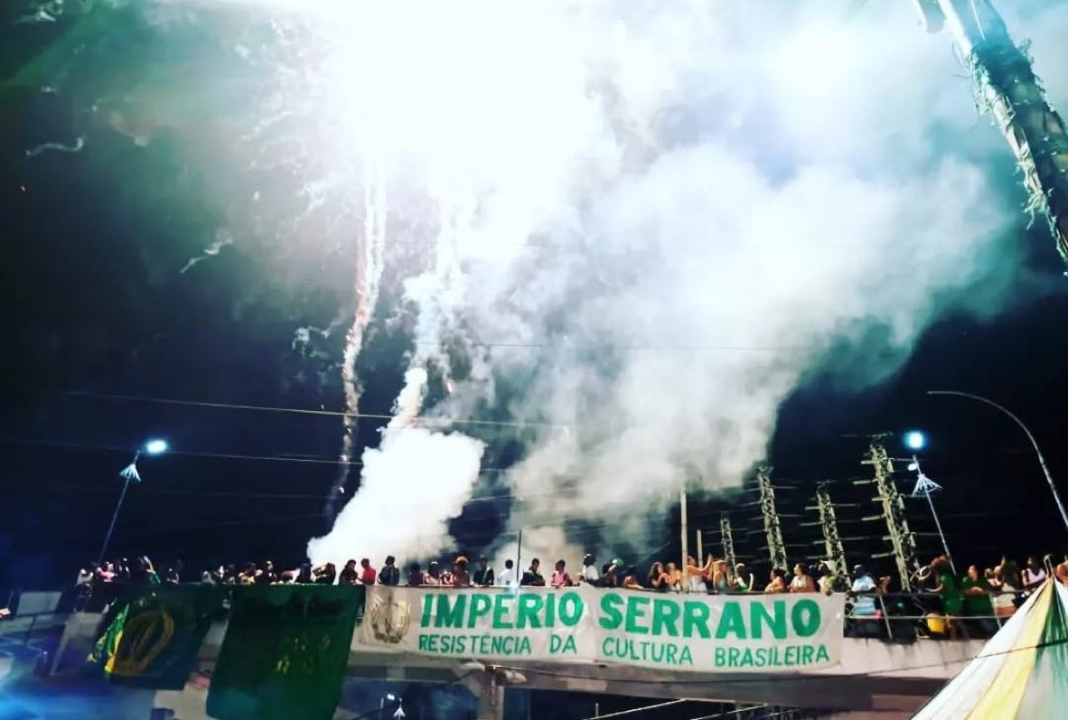 __Sambarilove's tweet photo. 78 anos da instituição mais importante para a cultura brasileira. 78 anos do glorioso Império Serrano https://t.co/YaysWX90n1