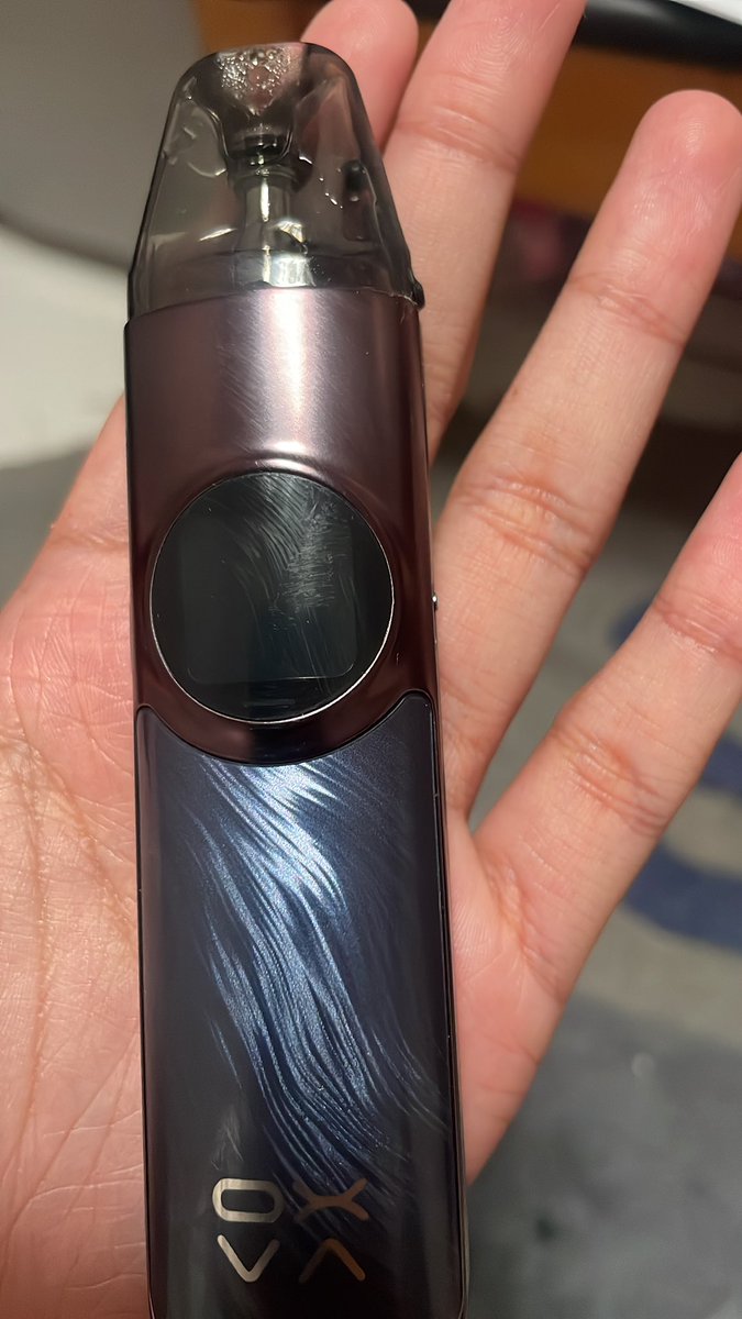 ChitatoLay54064's tweet photo. @kukittae liquid sama ct segel ada di box ya kak, liquidnya baru sekali isi karena emang baru beli kemarin https://t.co/UHmclMqeWh