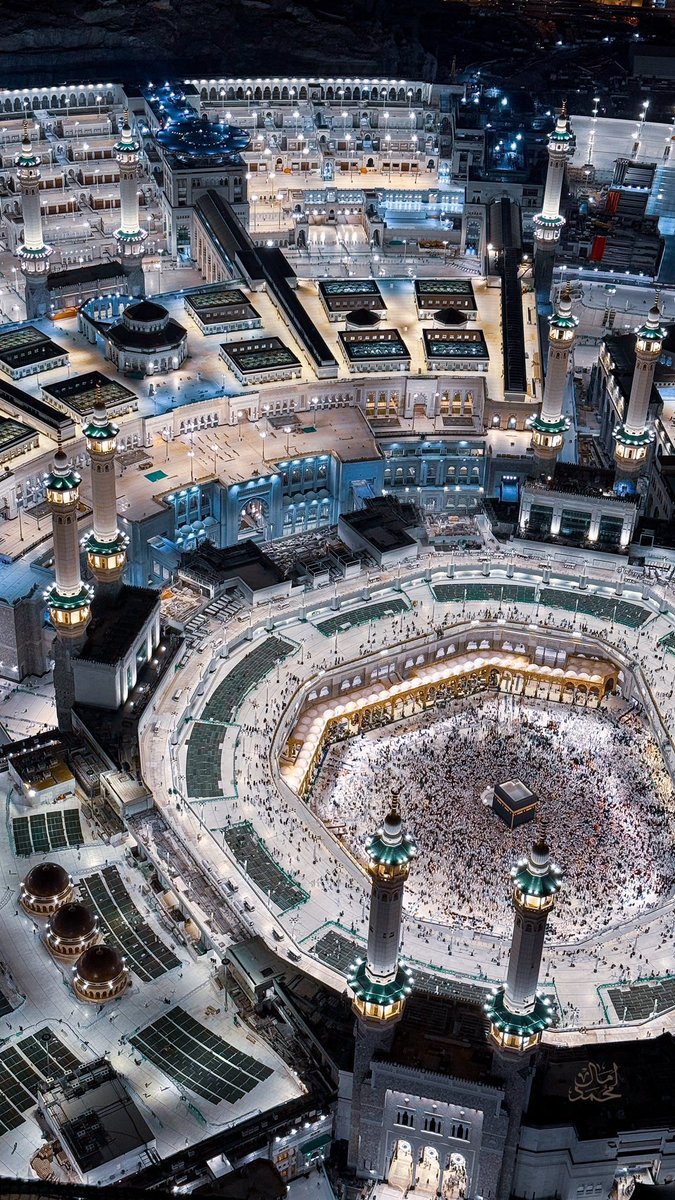 ALAwja_'s tweet photo. أكبر فاتورة كهرباء في العالم .. 🕋🇸🇦

تبلغ تكلفة فاتورة كهرباء المسجد الحرام 15 مليون
ريال شهرياً، يستهلك 100 ميغا فولت أمبير يومياً .. https://t.co/lextQjSjiy