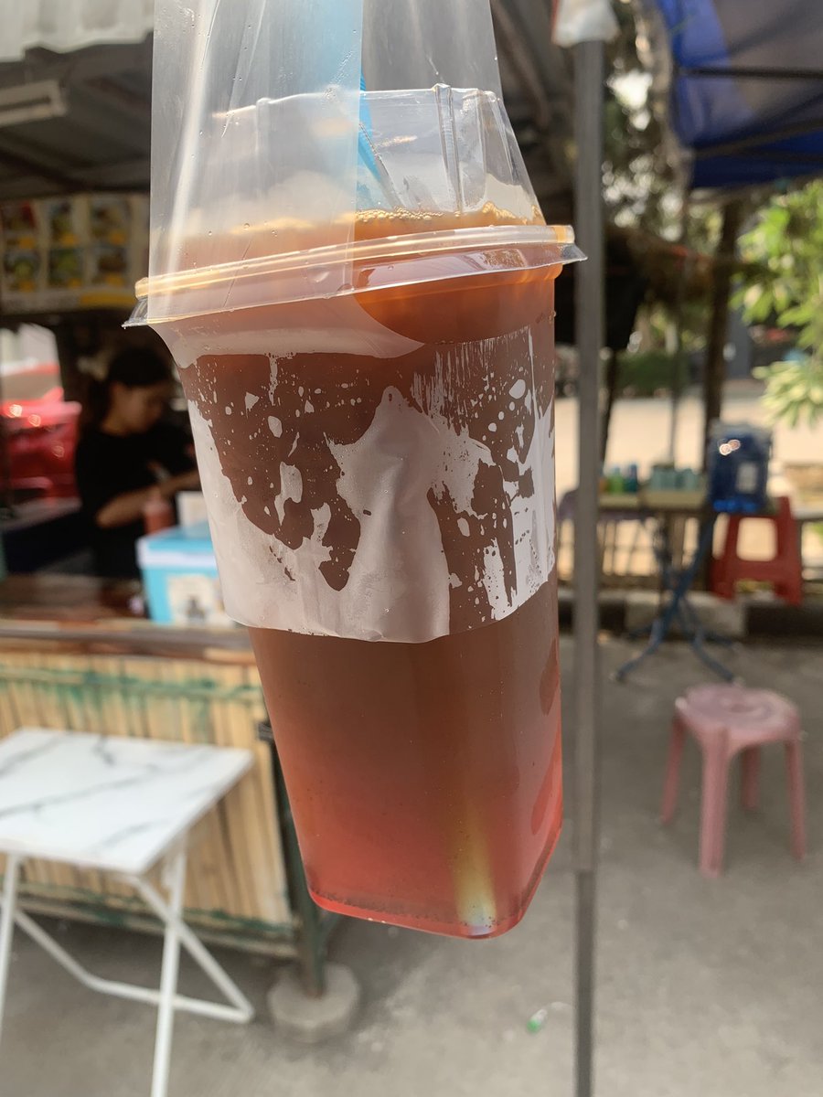 leviyuen's tweet image. 香港银行卡不只是港美股投资和绑定微信支付宝消费
港卡甚至在泰国能刷小商贩的二维码,在泰国支持支付宝的场景除了商场,711之外很少很少。
我生活了一个月,平时几乎带很少现金,全靠港卡,目前多家香港银行卡已经接入泰国promtpay,后续会支持更多亚太地区。…