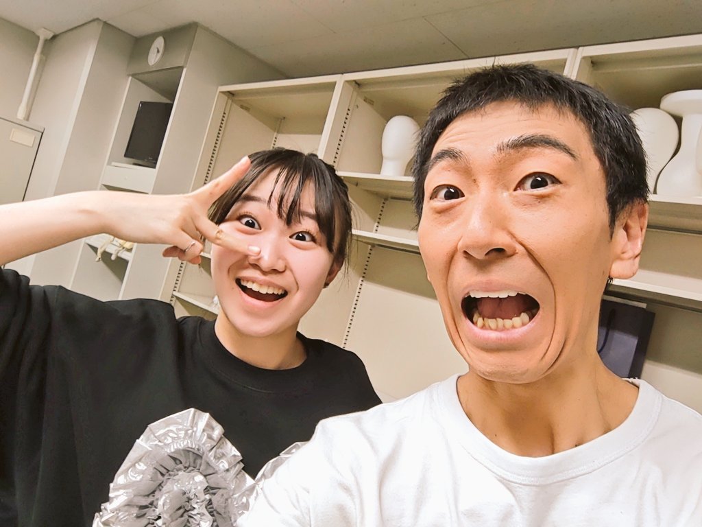 421kazu's tweet photo. #舞台マザー #舞台Mother

たくさんの方々に支えられて、僕達は舞台に立ってます。
感謝してもしきれない。
現場以外でも数え切れない数の人が関わってくれてます本当に感謝。 https://t.co/aIn5B33ilY