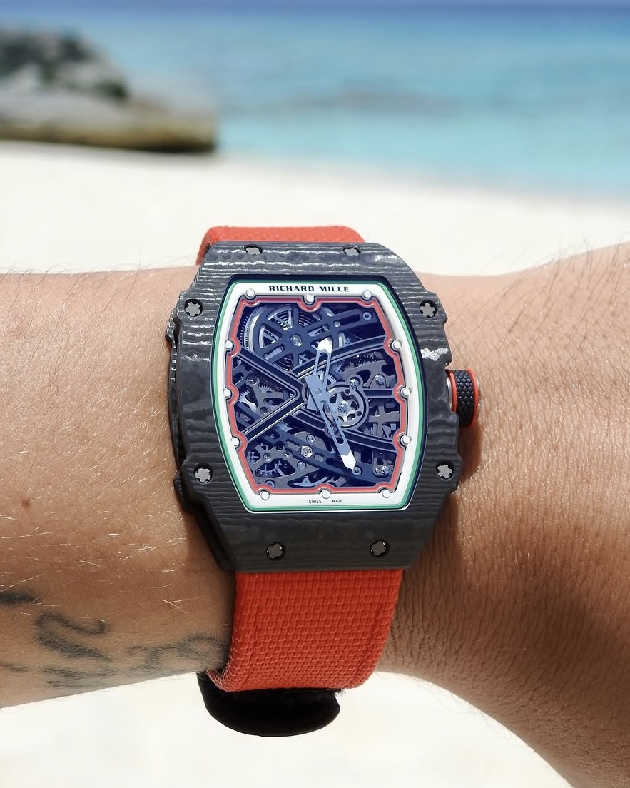 WORLDTIMER_'s tweet photo. Is the Richard Mille RM 67-02 Italy Extra Flat Worth US$300,000?
理查米尔 #RM6702 意大利,极致轻量化和高性能奢华手表爱好者之首选
Full Details: https://t.co/TWJOx4WJNa
#RichardMilleWatch #RichardMilleClub #RM2705 #RM6701 #RM67 #RM3503 #Richardmillehongkong #rarewatches #whatchs https://t.co/91SEPeGMcM