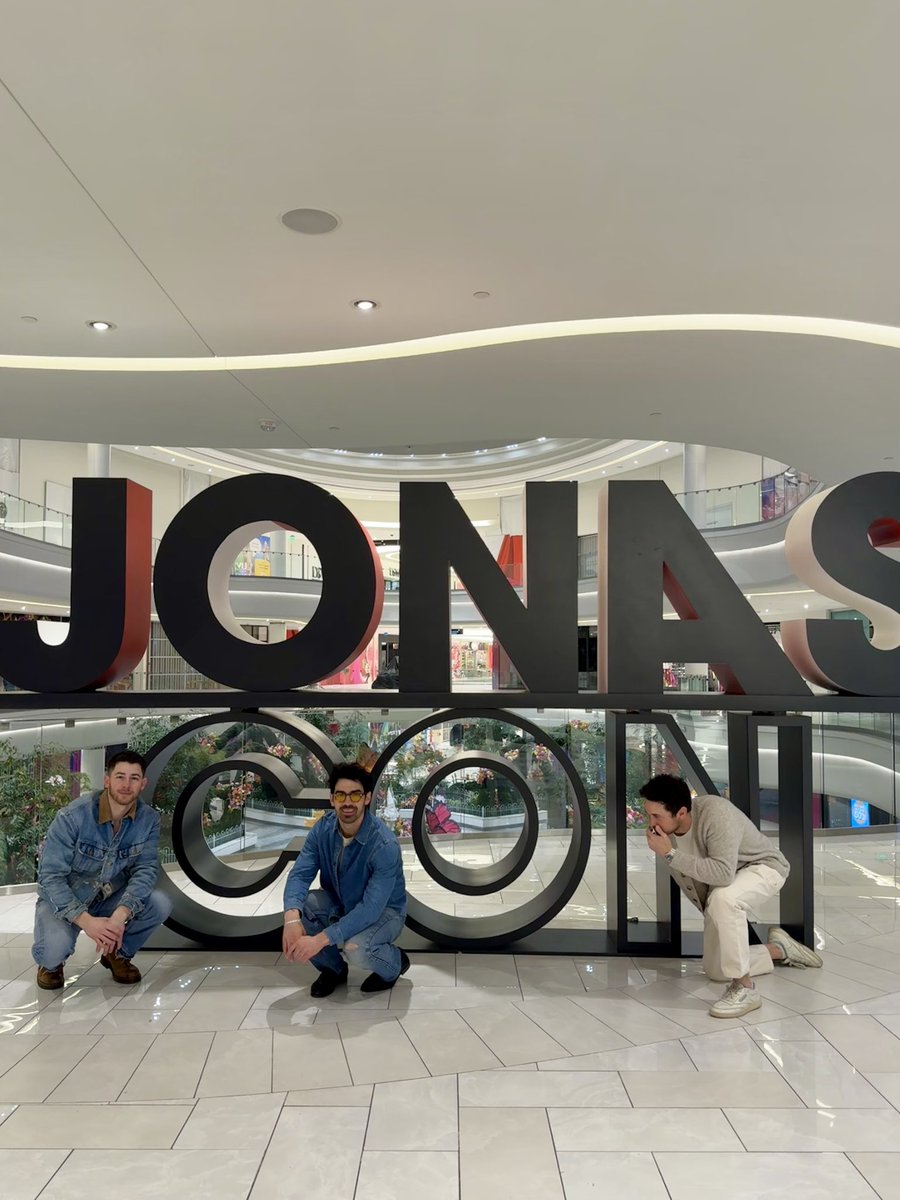 jonasbrothers's tweet photo. See you tomorrow at @JONASCON2025 

@nickjonas @joejonas @kevinjonas https://t.co/s7DpqfSbcB