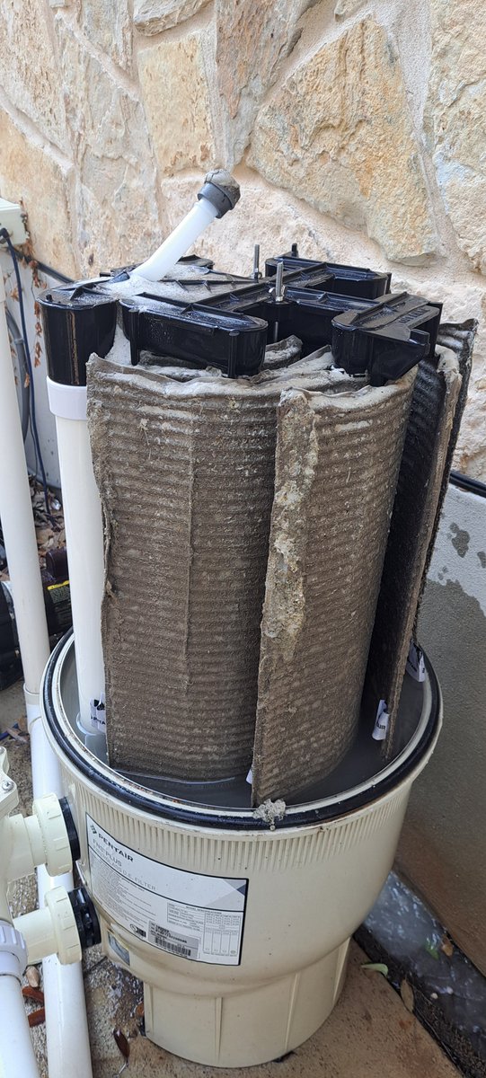 AustinPoolTechs's tweet image. Let's get those filters opened up and cleaned! Reach out to Austin Pool Techs today for all your pool cleaning, maintenance, &amp;amp; repair needs! Call or text! 512-643-6675