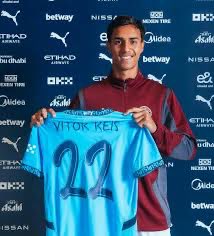 Vineuu🇫🇷 tweet media