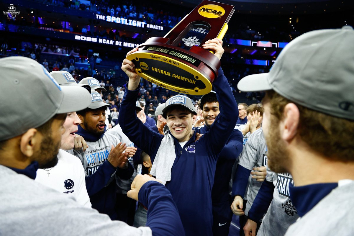 NCAAWrestling's tweet image. Taking home hardware (again) 🏆
#NCAAWrestling x @pennstateWREST