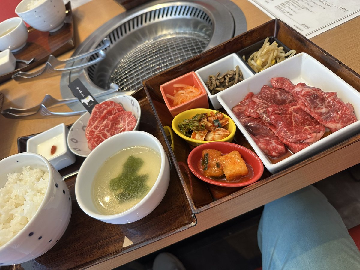 Seasons4Run's tweet photo. テニス🎾やって来たから遅れてのランチ😋
#軽井沢
#AgingBeef https://t.co/skLGzSbYfx
