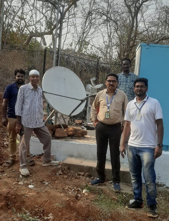 BSNL India (@bsnlcorporate) on Twitter photo A step forward in connectivity!
Andhra Pradesh's first 4G SP site on #VSAT is now ON AIR. 📡
📍Pinjarikonda, Rajahmundry.
#BSNL #BSNLIndia #ConnectingBharat #BSNL4G <a href="/bsnl_ap_circle/">BSNL_Andhrapradesh</a> A step forward in connectivity!
Andhra Pradesh's first 4G SP site on #VSAT is now ON AIR. 📡
📍Pinjarikonda, Rajahmundry.
#BSNL #BSNLIndia #ConnectingBharat #BSNL4G <a href="/bsnl_ap_circle/">BSNL_Andhrapradesh</a>