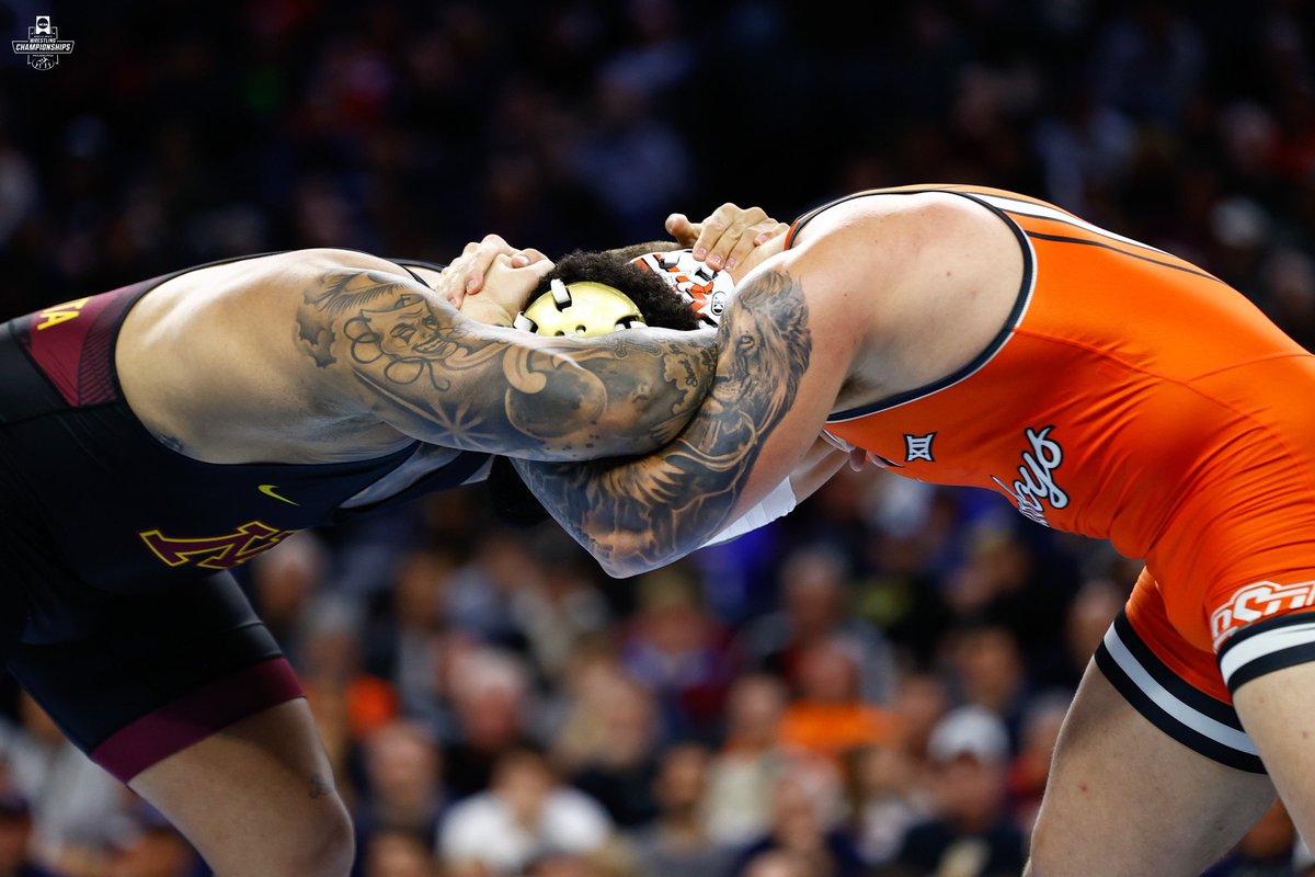 NCAAWrestling's tweet image. A battle for the ages.
#NCAAWrestling x @CowboyWrestling