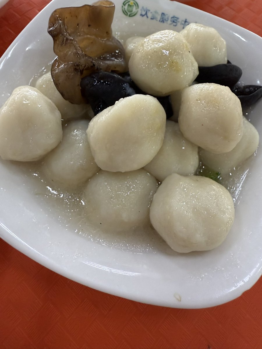 StudentTasco's tweet photo. 鱼丸……宛瑜……展博 https://t.co/El8nfi6Z29