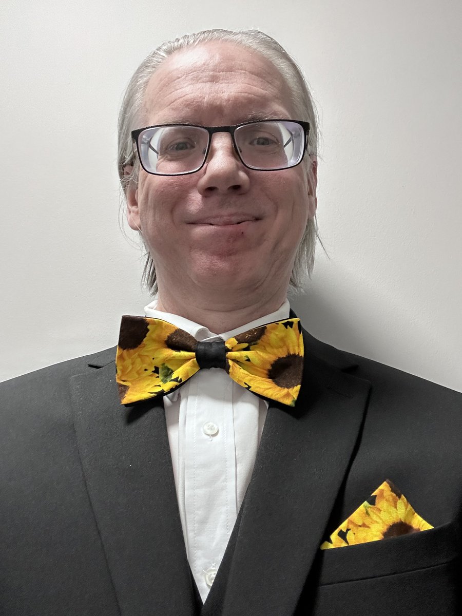 merman1974's tweet image. This is me - last night ready for the #GetYourBellyOut charity ball, this morning showing my #stoma due to #Crohns to raise donations &amp;amp; awareness

Donate £5 - text GYBO to 70970
Donate £10 - text GYBO to 70191
Help fund support, research, events and more (+Gift Aid if you can)
