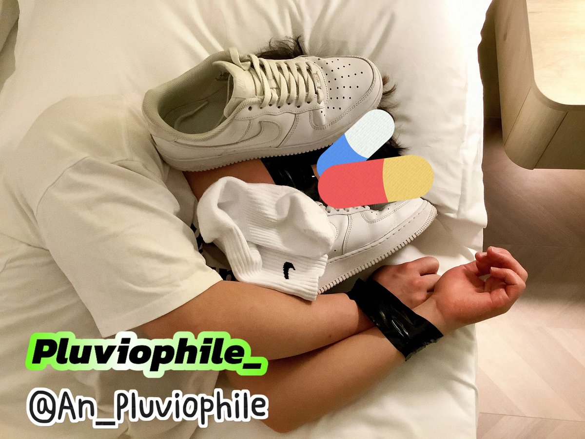 An_Pluviophile's tweet photo. 【终章】
沉睡，挣扎，
摆弄，凌辱...
强制的放松，无意识的服从，
今夜的你，是最优秀的玩具。
其实，梦里的你也在享受吧，
勃起的下体是最好的印证...
 
Ps：
男大果然不同，这从未被探索过的秘境，格外迷人。 https://t.co/5n6DAYQ27h