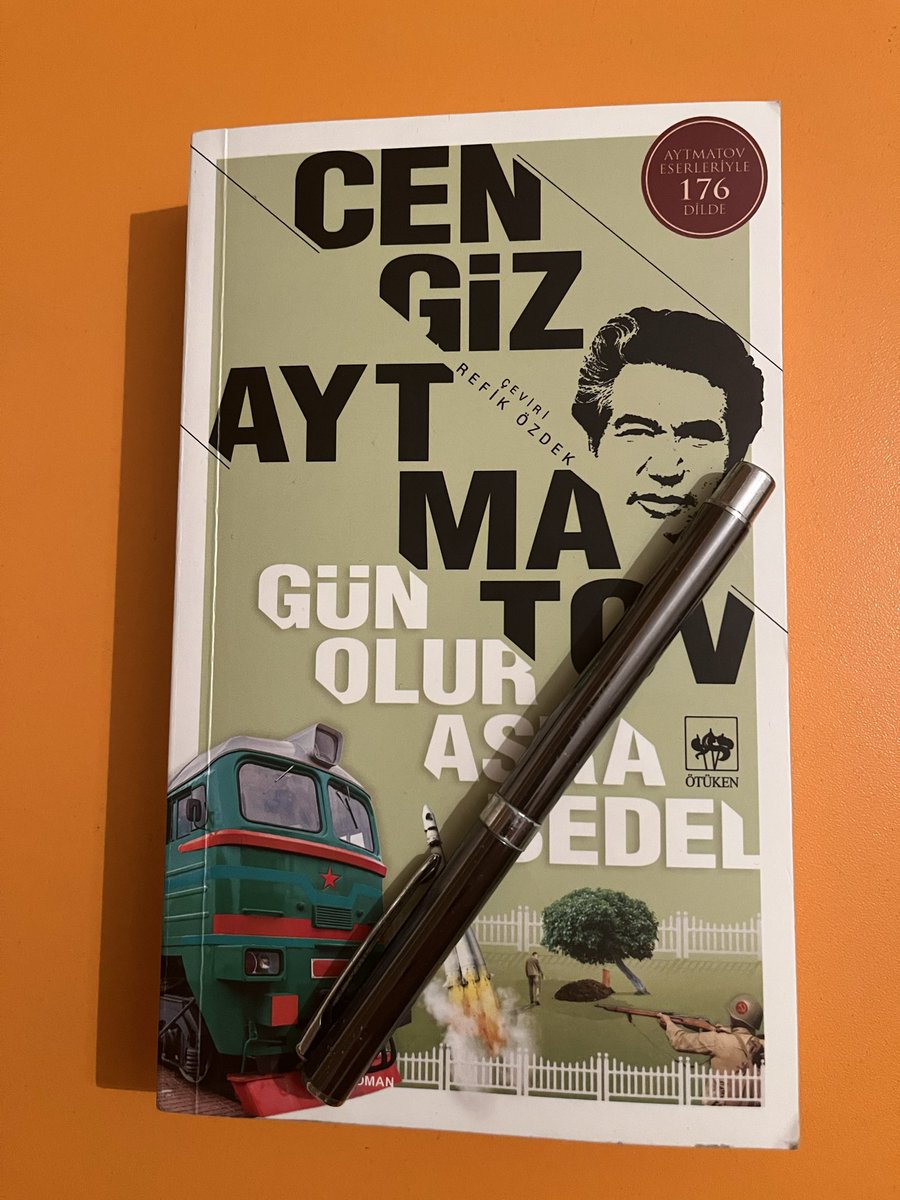 Orta asyanın bir bozkırında yaşanan olaylar silsilesi bu kadar mı Anadolu kokar inanılmaz ilişkili benzer Kültür coğrafyamızın gücünün edebiyata ustaca yansımalarından Ayrıca uzay teknolojilerindeki korkunç gelişmeler 45yıl önce anlatılan bazı kısımları yaşanmasımuhtemel kılıyor