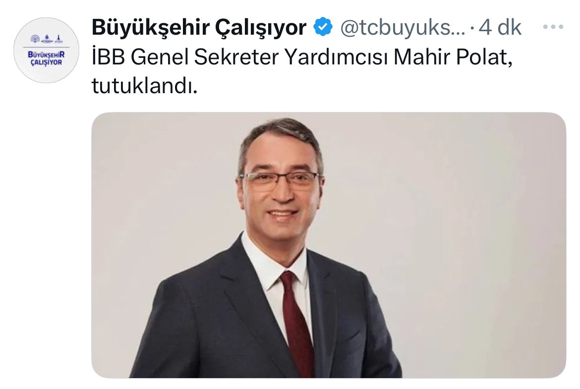 Mahir Polat’ın bu kente kattıkları onun ve bizim başımızı her zaman dimdik tutmuştur ve tutmaya devam edecektir!
<a href="/mhrpolat/">Dr. Mahir Polat</a>