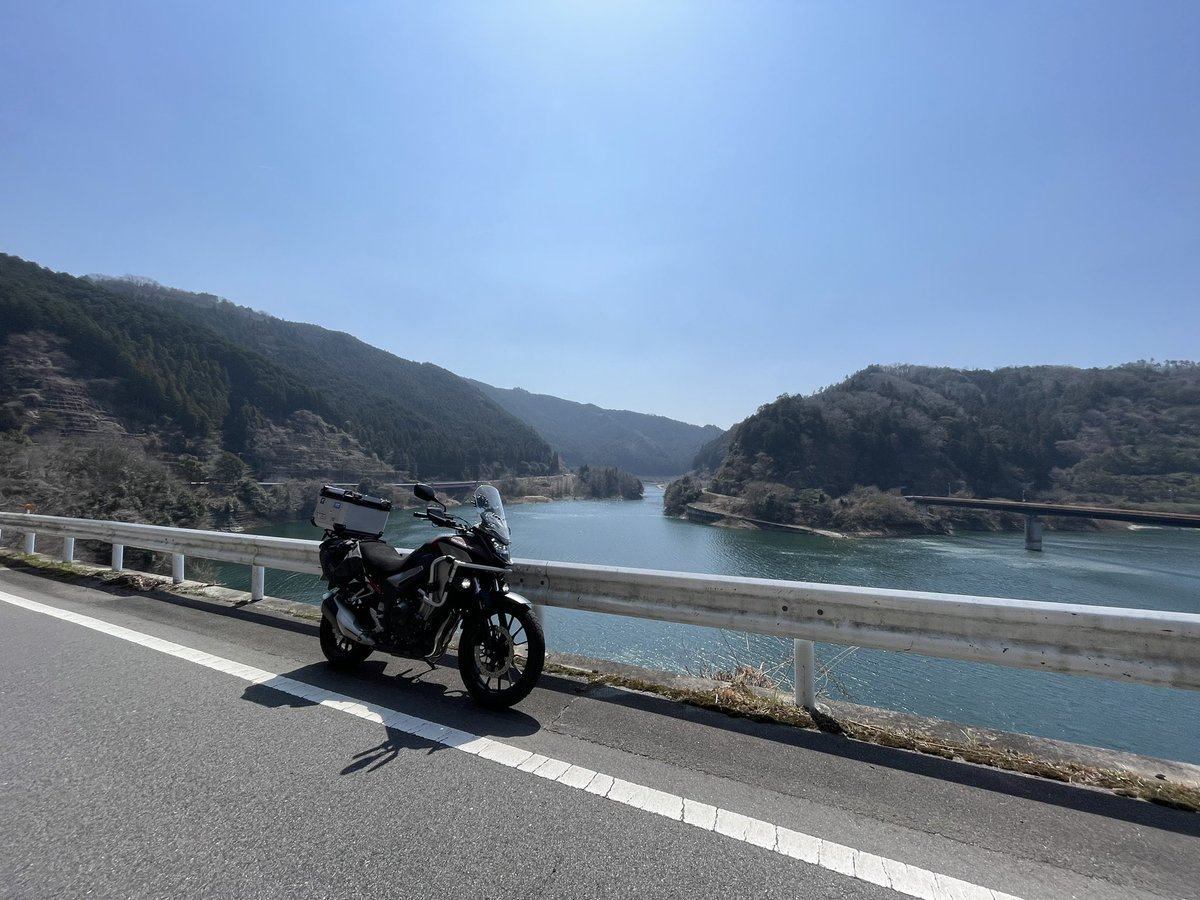 hydrogen_400x's tweet photo. 奈良・京都ツーリング

天気良し、景色良し、メシ良し、だけど途中わけわからん道入って死ぬかと思った
でも楽しかったから全部チャラですな

 #400x https://t.co/5eplfxjyei
