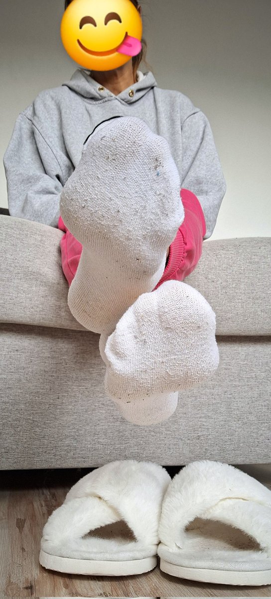 socks_dreams's tweet photo. Naaaaa😋, hast du schon auf meine süßen gewartet??
Tataaaa🥳🥳🥳 Da sind sie auch schon!!

#socks #wornsocks #socksoles #socken #sneakersocken #sockenfetisch https://t.co/a0ZTFP0kSQ