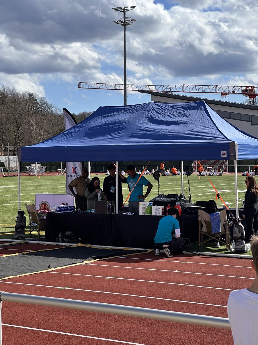 lyandra88's tweet photo. @ProCamps #heroic #resilient #salute https://t.co/8bf8zlEFym