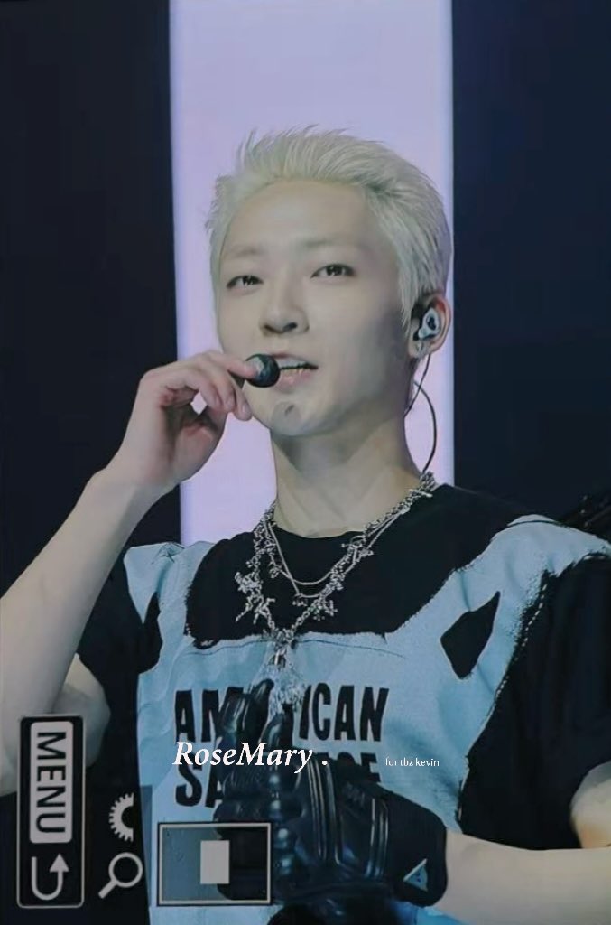 RoseMary. tweet media