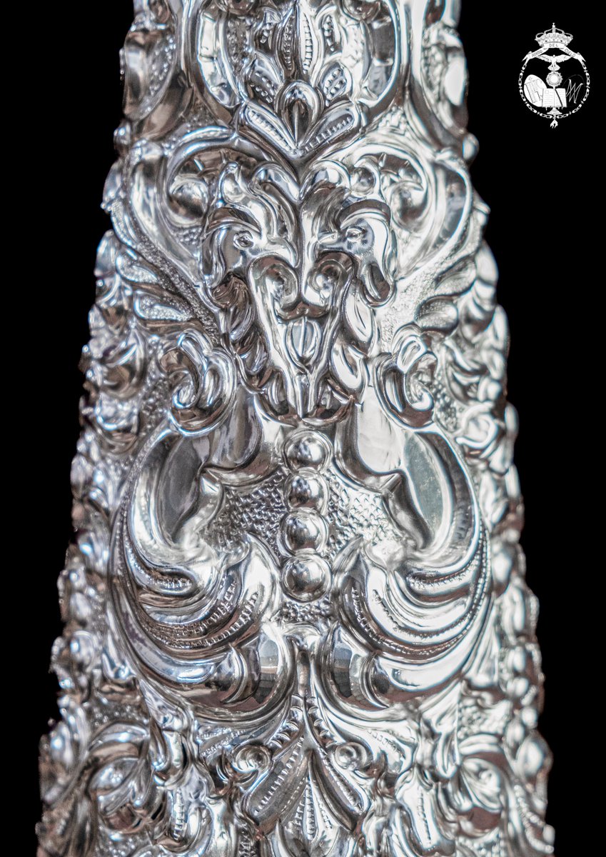 📷 Fotografías de algunos detalles que se pueden contemplar en el diseño de estos candelabros.

#RocíoDelCielo

📷 @_BranaRuiz