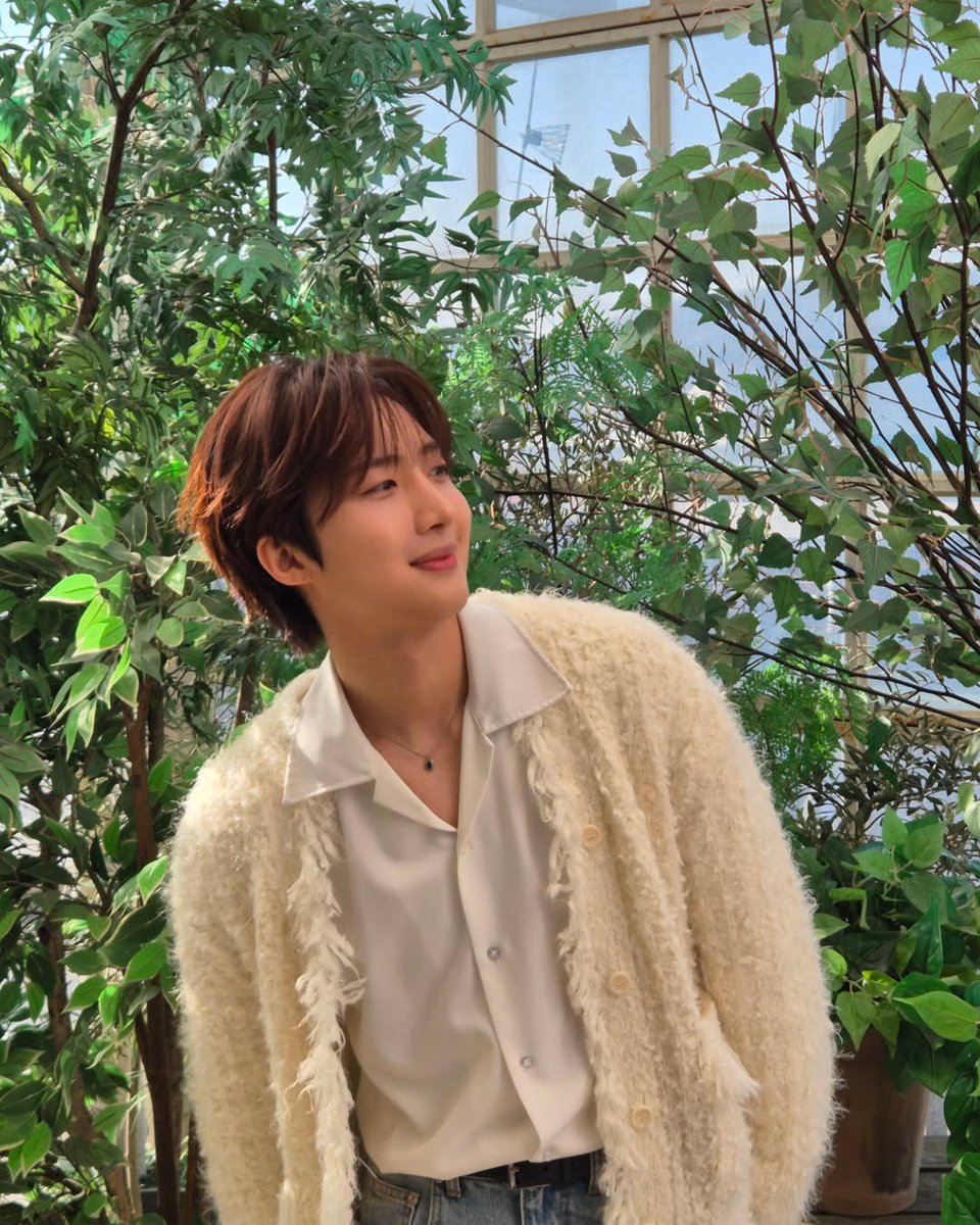 huisuuu's tweet photo. 250323 IG #huitag_me
"ํ์ด-๋๋ฌผ๋๊ฒ"๊ฐ ๋ฐ๋งค๋์์ต๋๋ค!!
์ฒญ๋ํ ๋ด์ ์ ์ด์ธ๋ฆฌ๋ ์์
์ด๋ ๋ง์ด ๋ค์ด์ฃผ์ธ์!
#๋๋ฌผ๋๊ฒ #toonstudio #์ถ๊ฐํ๋ก์ ํธ
#PENTAGON #ํ์ด #hui
#LEEHOETAEK #์ดํํ #ใใค https://t.co/ewtXMBnhjA