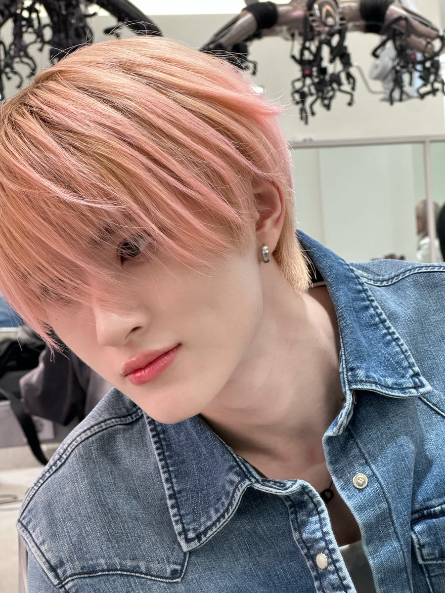 XODIAC_MEMBERS's tweet photo. [#리오] 

이번 주도 고생했어❤️❤️

#XODIAC #소디엑 #LEO #리오 https://t.co/TQWKazKTKk