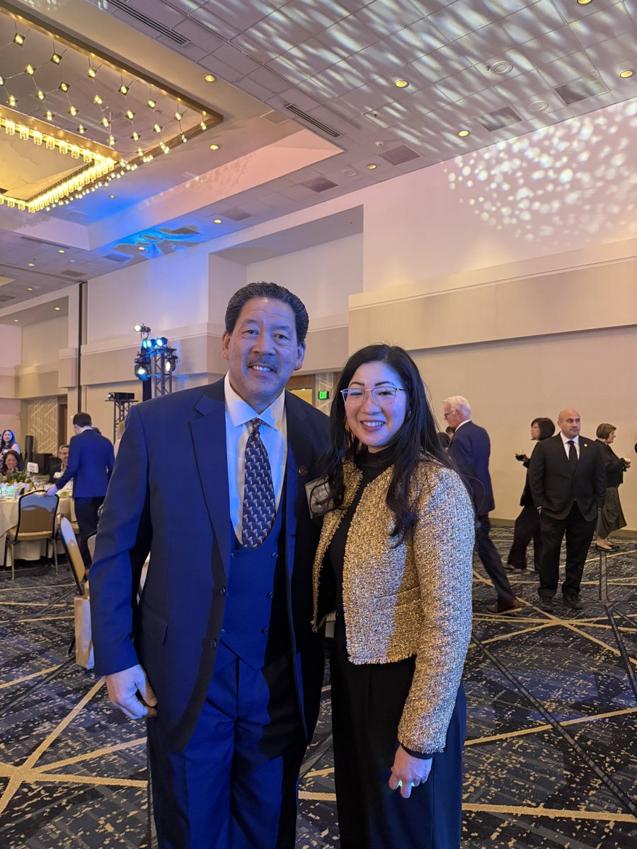 tcwambition's tweet photo. Wing Luke Museum Dinner and Auction at the Sheraton Grand Seattle.  So many great people were honored and I absolutely love listening to our community stories. https://t.co/d1P5nDm3EQ