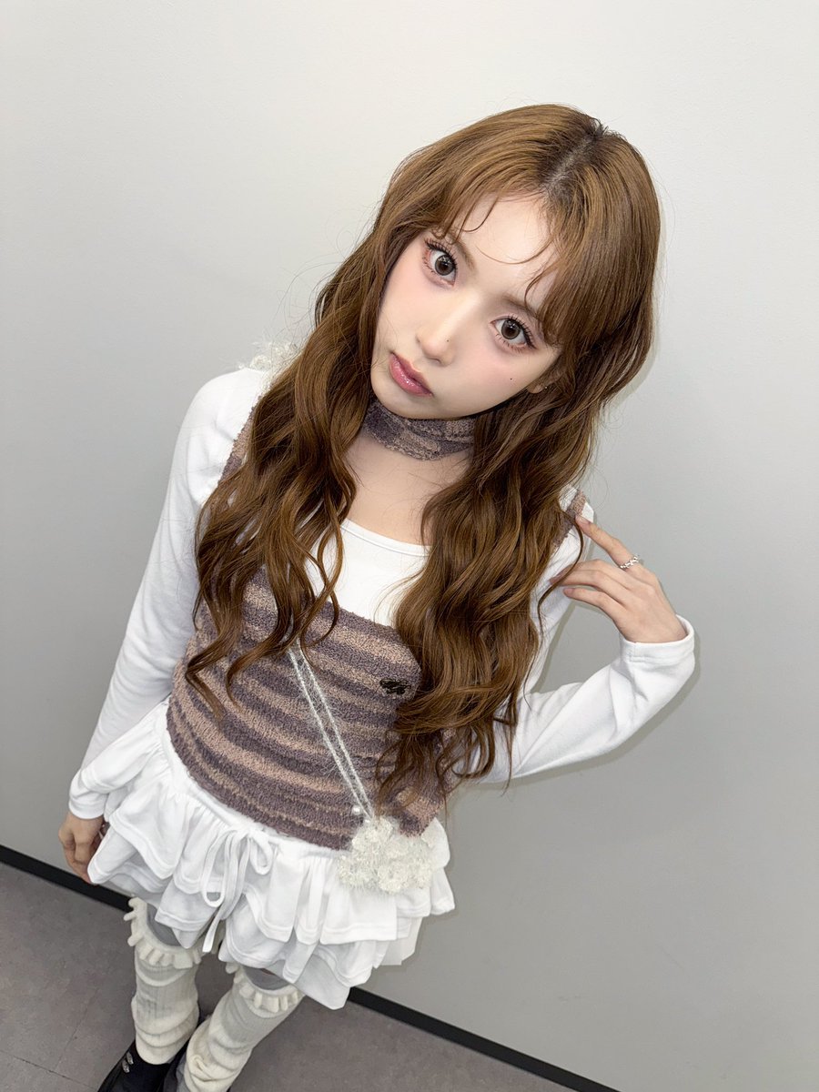 [📸] #순간뽀짝세상에이런아이돌이

. ᘏ▸◂ᘏ          ╭◜◝    ◜◝    ◜◝╮
꒰   ɞ̴̶̷ ·̮ ɞ̴̶̷ ꒱   .oO  명탐정 김지우 ꪑ
( つ旦O         ╰◟◞    ◟◞    ◟◞╯
🥕 youtu.be/OBdib7F0Ztc

#NMIXX #엔믹스
#지우 #JIWOO 
#Fe3O4_FORWARD
#KNOW_ABOUT_ME