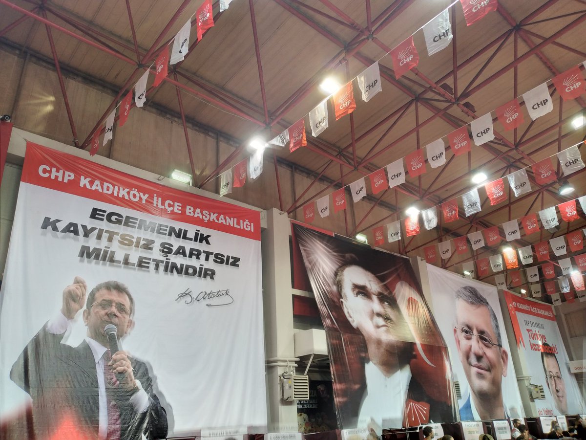 Caferağa Kadıköy'ü bekliyor.