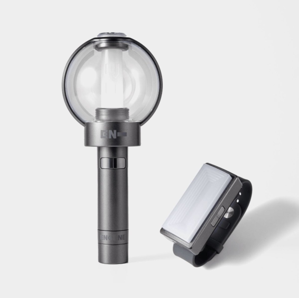 0624mart's tweet photo. wts lfb ph  
Official Enhypen Lightstick - Engene Bong  version 2

- onhand
- 2200 (engene bong) - 2000 payo
- sealed  
- prio payo 

Heeseung Jay Jake Sunghoon Sunoo Ni-ki ls https://t.co/VXpL5RVYre