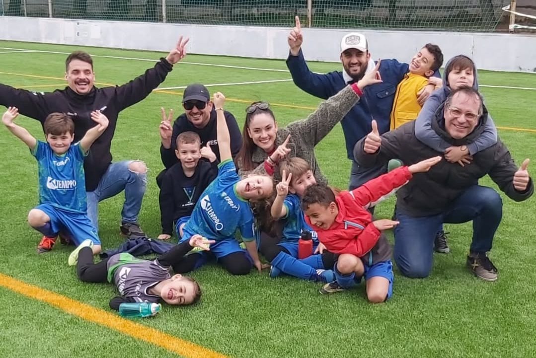 Escola Futbol Base El Vendrell tweet media