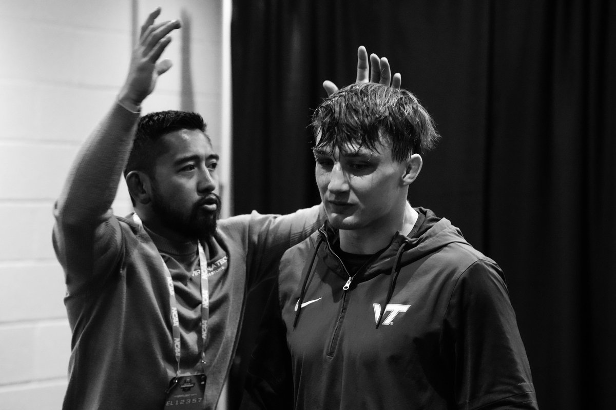 still KING. humble in victory and graceful in defeat. 

Does everything right, treats everyone with the same respect. Champion in every facet of the word. Grateful and blessed to be part of Caleb Henson's journey. Champ forever. Champ always.
#ThisIsHome #BurgBoys #Hokies 🦃