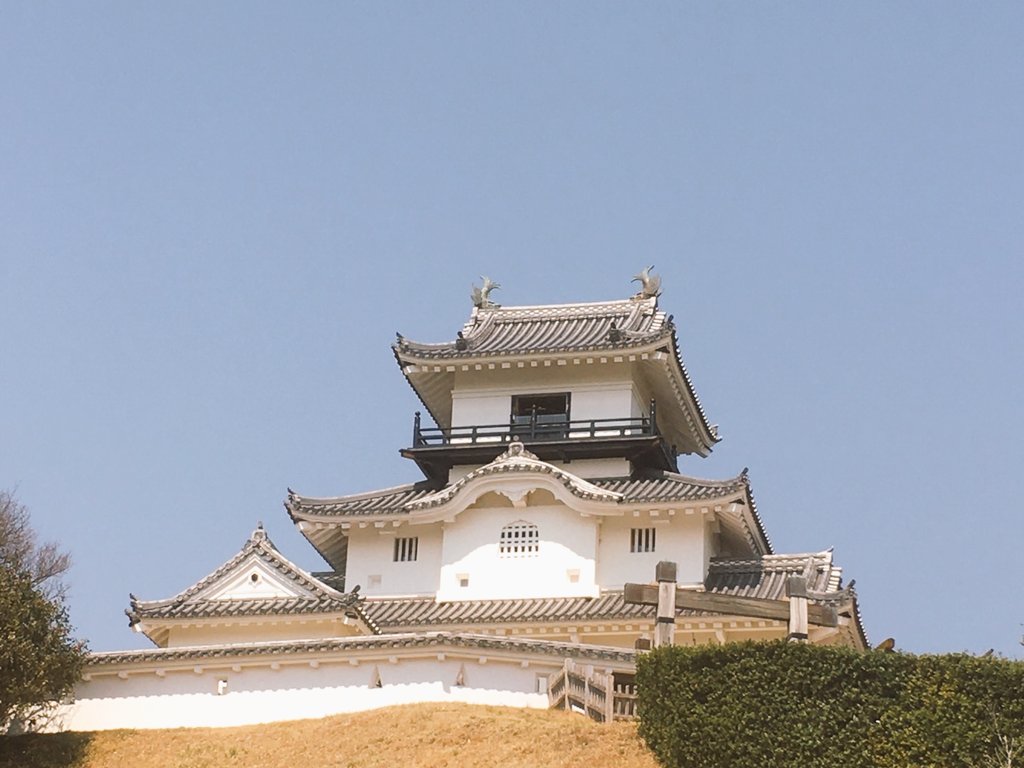 Masterquality2's tweet image. お花見🌸🍶✨日和の掛川城