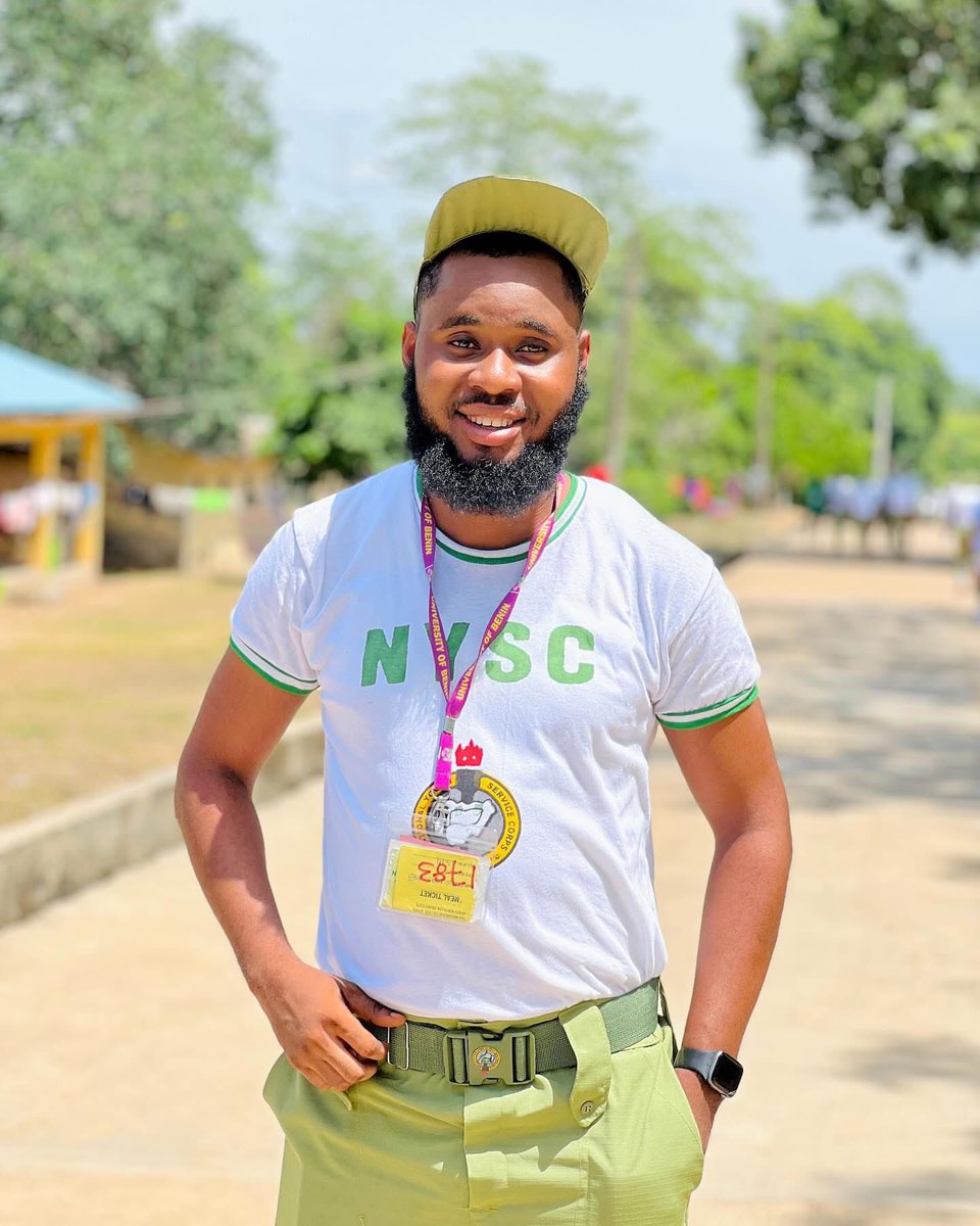 HighChiefOkoro's tweet photo. His NYSC POP was suppose to be on the 27th of this month.

He came to Benin to inform his people, he was going back for final clearance, NYSC certificate, celebrate &amp; pack his things back to Benin.

He couldn’t make it to his PPA in Ebonyi cus he had an accident in Enugu &amp; died. https://t.co/76qMAcc3EG