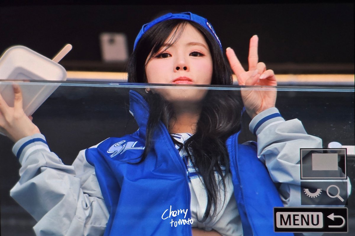 ct4jw's tweet photo. 250323 Preview

🤤

#박지원 #지원 #ParkJiwon
#프로미스나인 #fromis_9 https://t.co/RDjinOwmjo