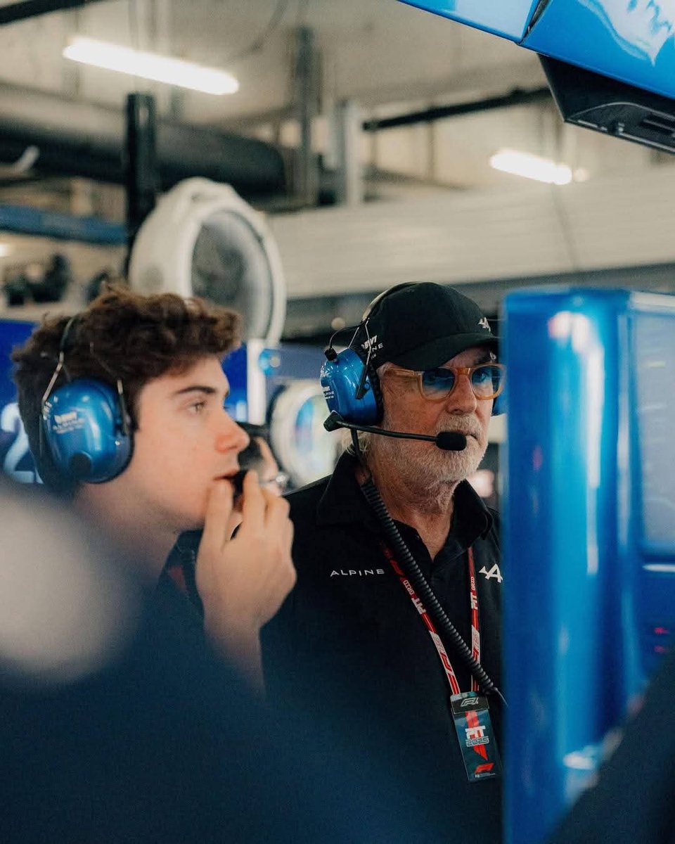 alebonfi9001's tweet photo. #VamosVamosVamos
#NadieSeRinde
@FranColapinto
@MariaCatarineu
@jcampbellwalter
@BulletSportsMgt
@OfficialMPteam
@JV_F1
@williamsf1
@briatoreflavio_
@AlpineF1Team
@RenaultArg
@motorola_AR
@Uber_ARG
@bizarrap
@f1fan02133581
#SiempreTeVoyAlentar
#ColapintoToF1In2025 https://t.co/UGmJ0mjLw7