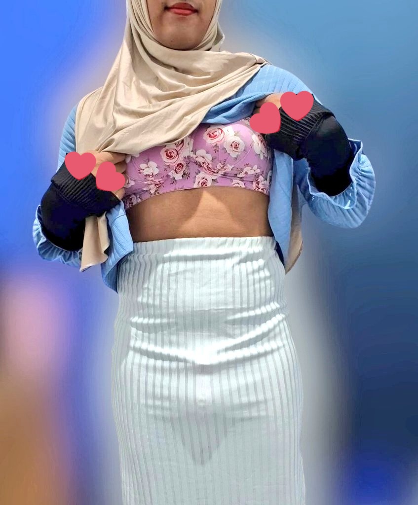 unachrista_'s tweet photo. Sudah takdir dan kodrat mu lahir sebagai sissy, sebagai pemuas kontol tuan mu
Jiwa dan keyakinan mu adalah milik tuan mu sissy, bersyukurlah karena kamu seorang sissy

#femboyindo #sissyindonesia #crossdresserindo #cderindonesia #officefemboy https://t.co/zpDi2XcQdp
