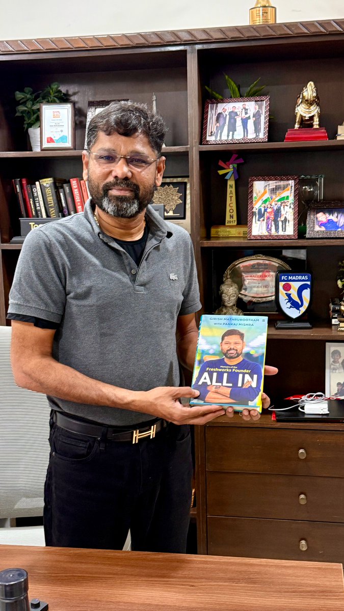 mrgirish's tweet photo. It's finally here... Excited to see my book in physical form!! I want to share it with all my fellow founders, builders and dreamers first!! Here is the link to pre-order on Amazon India... https://t.co/rDqRNToxxF #productnation hashtag#Entrepreneurship hashtag#saasboomi hashtag#freshworks hashtag#founders hashtag#startups