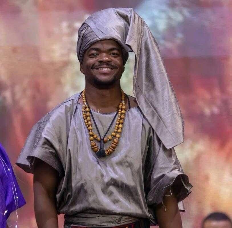 Uyanda Hlangabezo tweet media