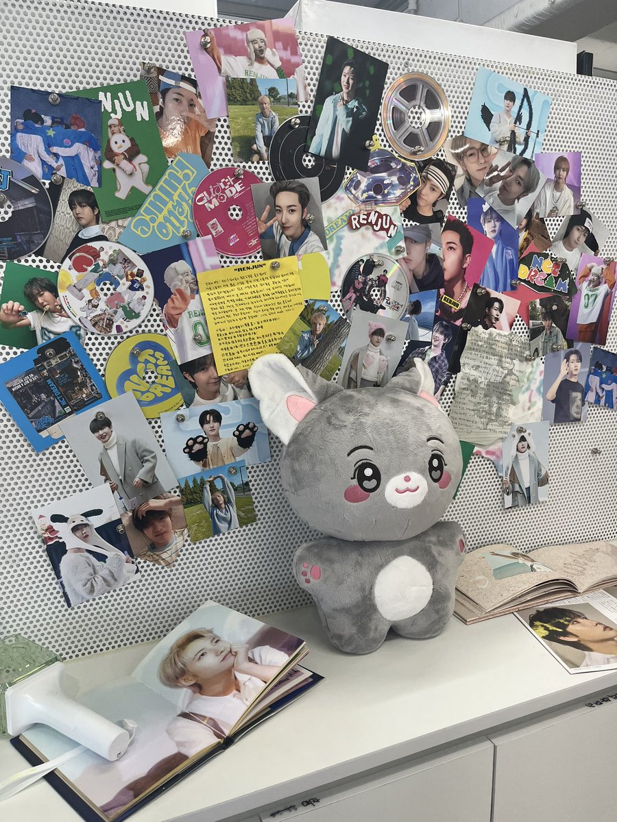 📌폴링디저트 
핑크 런쥔이는 사랑입니다💕
#웰컴투_런냥이네_케이크가게