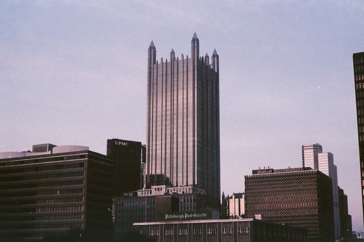 city of steel
#photography #filmphotography #pittsburgh #pgh