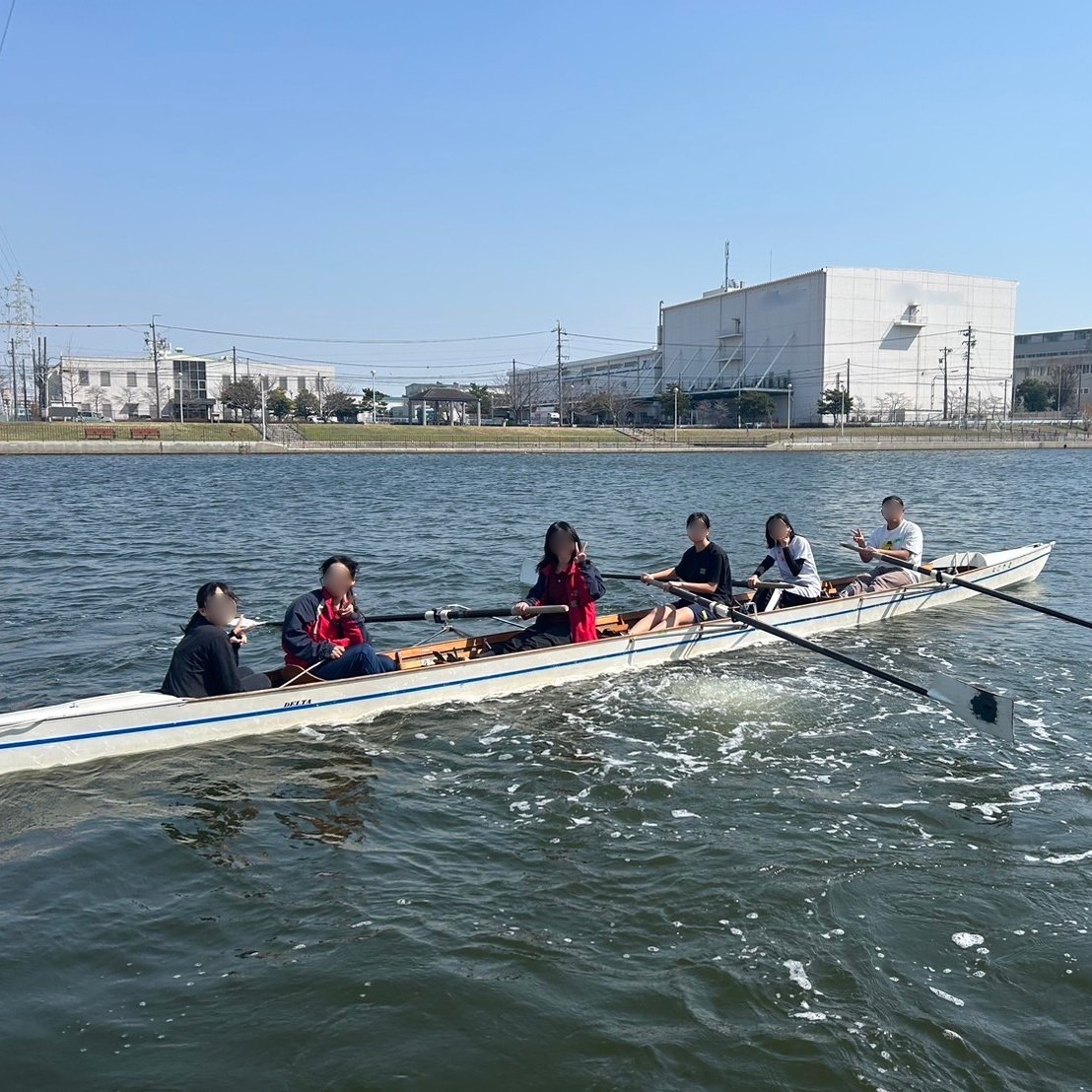 ash_rowing's tweet image. 【3/23試漕会】
本日3/23の試漕会に、「3人」の新入生が来てくれました🎉
今後も試漕会を開催しますので気軽にお越しください🚣🚣🚣
詳細はDMへ‼️
#春から旭丘 #旭丘高校 #試漕会