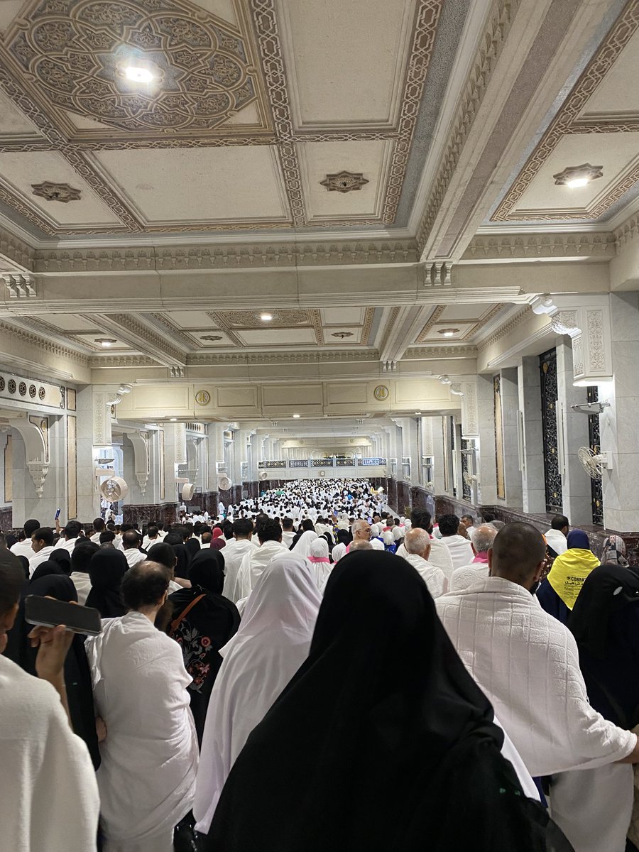 Alshyma_a's tweet photo. ربنا تقبل منا انك انت السميع العليم وتب علينا انك انت التواب الرحيم~

تمت بفضل الله ومنته🙏🏽. https://t.co/IOm0Stsj6f